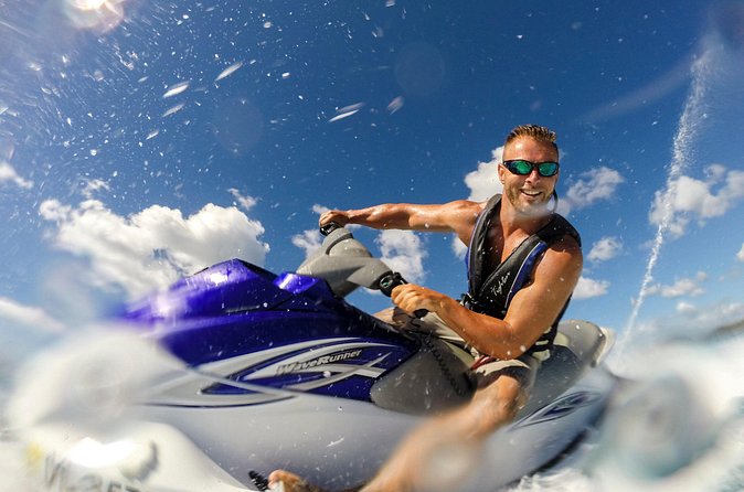1-Hour Guided Jet Ski Tour in St. Thomas from Frenchman's Reef - Hassel Island brings a worthwhile history stop