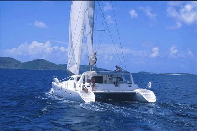 50' Luxury Yacht. Private Full or Half Day Catamaran Snorkel, & Beach Experience - Secret Harbour and Brewer’s Bay for calmer water