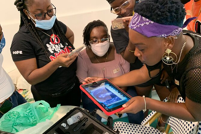 Augmented Reality Secret Agent Treasure Hunt in St Thomas - Booking, weather, and practical details