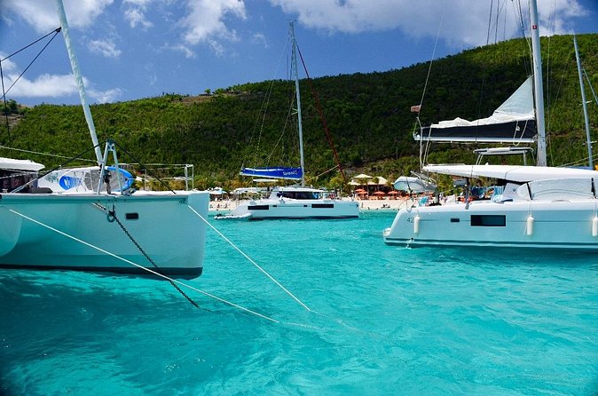 BVI Private Charter to Jost Van Dyke on 32' Power Catamaran - What the flexible schedule really means