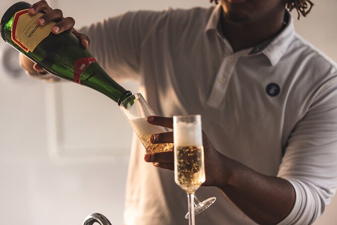 Days End Sunset Sail Open Bar & Hors D'oeuvres STT Ritz-Carlton - Key points at a glance