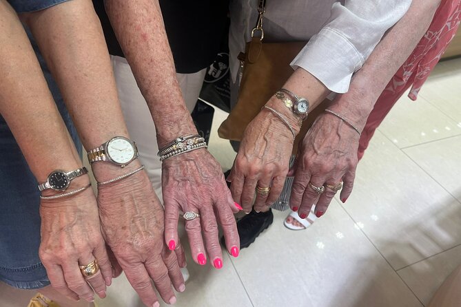 Drinks & Diamonds Shopping Experience in St. Thomas - Planning the visit around transport and timing