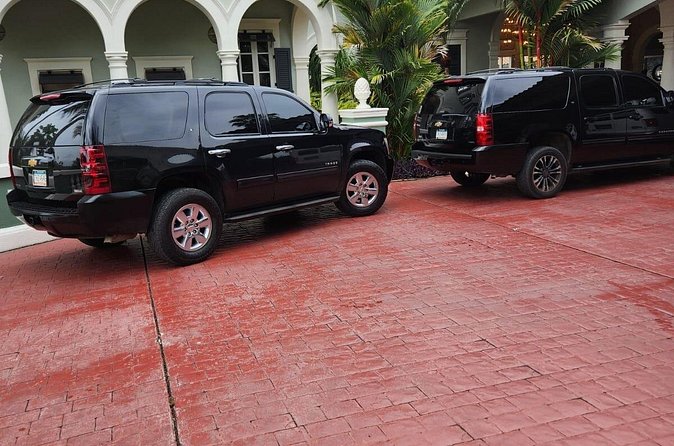 Exclusive Airport Transfers (up to 4 persons) One-Way - Booking details that can save you trouble