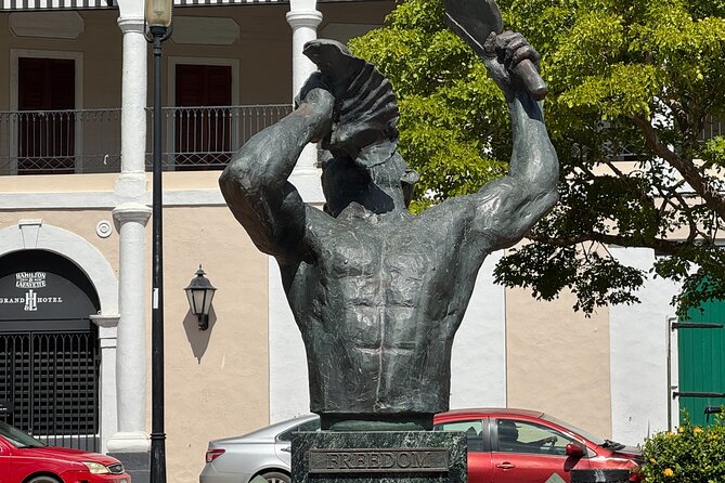 Ghosts and Legends of St. Thomas Charlotte Amalie Walking Tour - Government House and the Power of Place