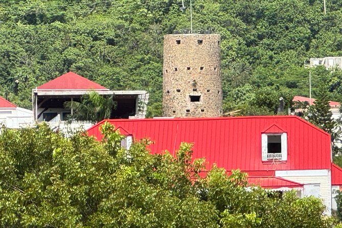 Ghosts and Legends of St. Thomas Charlotte Amalie Walking Tour - Side Street Pub and the Dark Side of Creque Alley