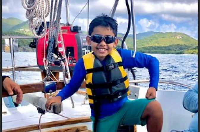 Learn to Sail - Sailing Lessons All Inclusive - Lunch, snacks, and the open bar