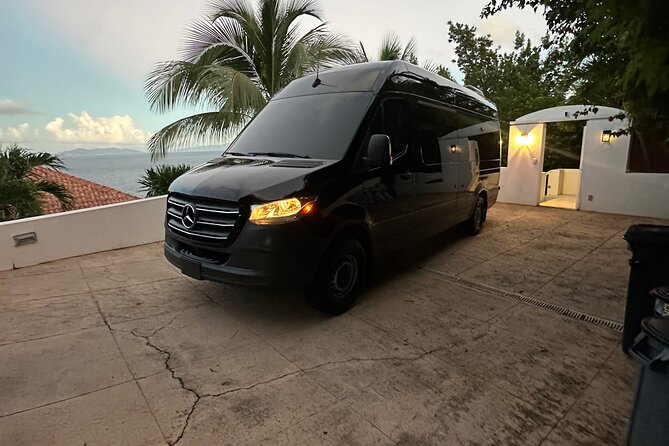 Luxury St Thomas Airport Drop off from Hotel/Airbnb - Arriving at STT without a last-minute scramble