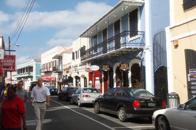 One way private/Airport to Downtown/Crown Bay/Emarld Beach/ - Why the private car can be worth $86.67