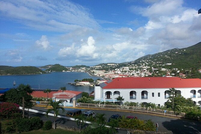 Paradise Taxi & Tours USVI Airport Transport Hampton by Hilton - The driver can make the difference