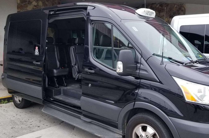 Private Airport Round Trip Transportation to Hotels in St Thomas - Stops, luggage, and group arrangements