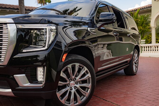 Private Luxury Transportation from St. Thomas Hotel to Airport - Who will get the most from this transfer