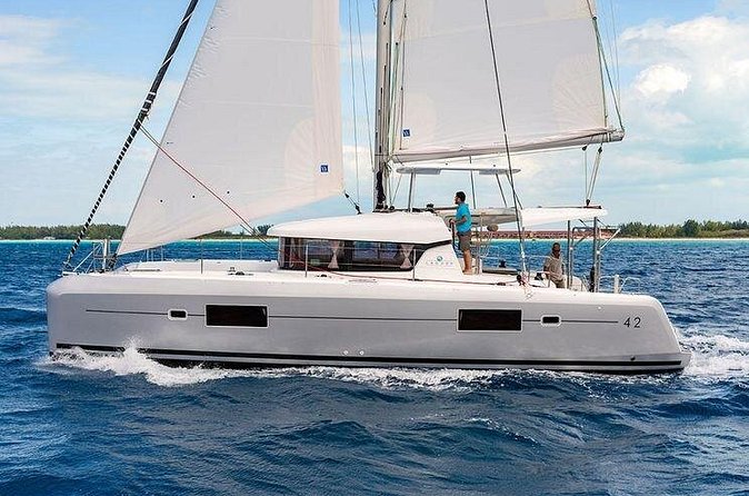 Private St Thomas Luxury Catamaran Trip for Groups up to 24 Guest - Snorkeling With Gear Supplied