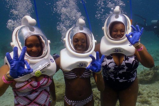 Sea Trek Helmet Dive at Coral World Ocean Park - Getting to the Sea Trek area at Coral World