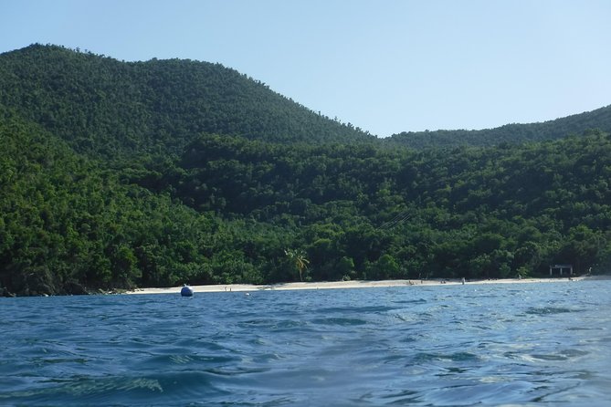 St John & Surrounding Cays - Full-Day Sail/Snorkel, 6 Guests Max - What the six-person limit is worth