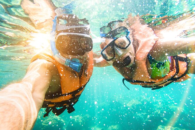 St Thomas Shore Excursion: Mangrove Lagoon Kayak and Snorkel Tour - Getting from the cruise port to the lagoon