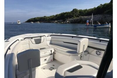 USVI Private Boat Charters – New, Fast Powerboats for Half and Full Day